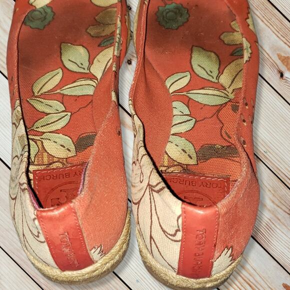 EUC Tory Burch Tropical Floral Print Coral/Sage/Cream Espadrille flats. Size 7. - Picture 9 of 13